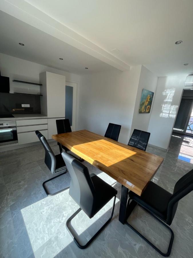 Apartmani Kaja Kaštela Exterior foto